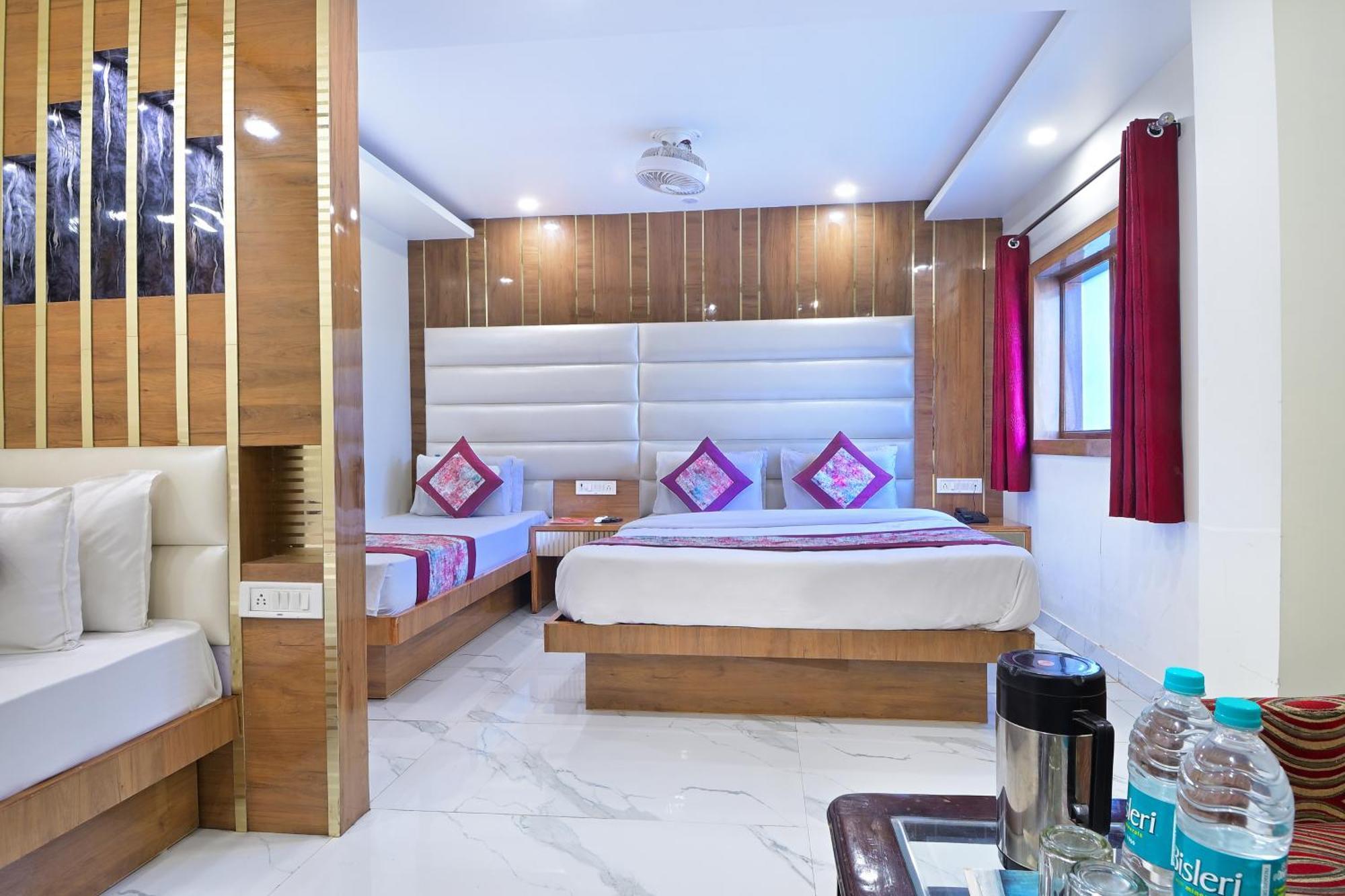 Hotel Glow Inn Paharganj-3 Mins Walk From New Delhi Railway Station Eksteriør billede