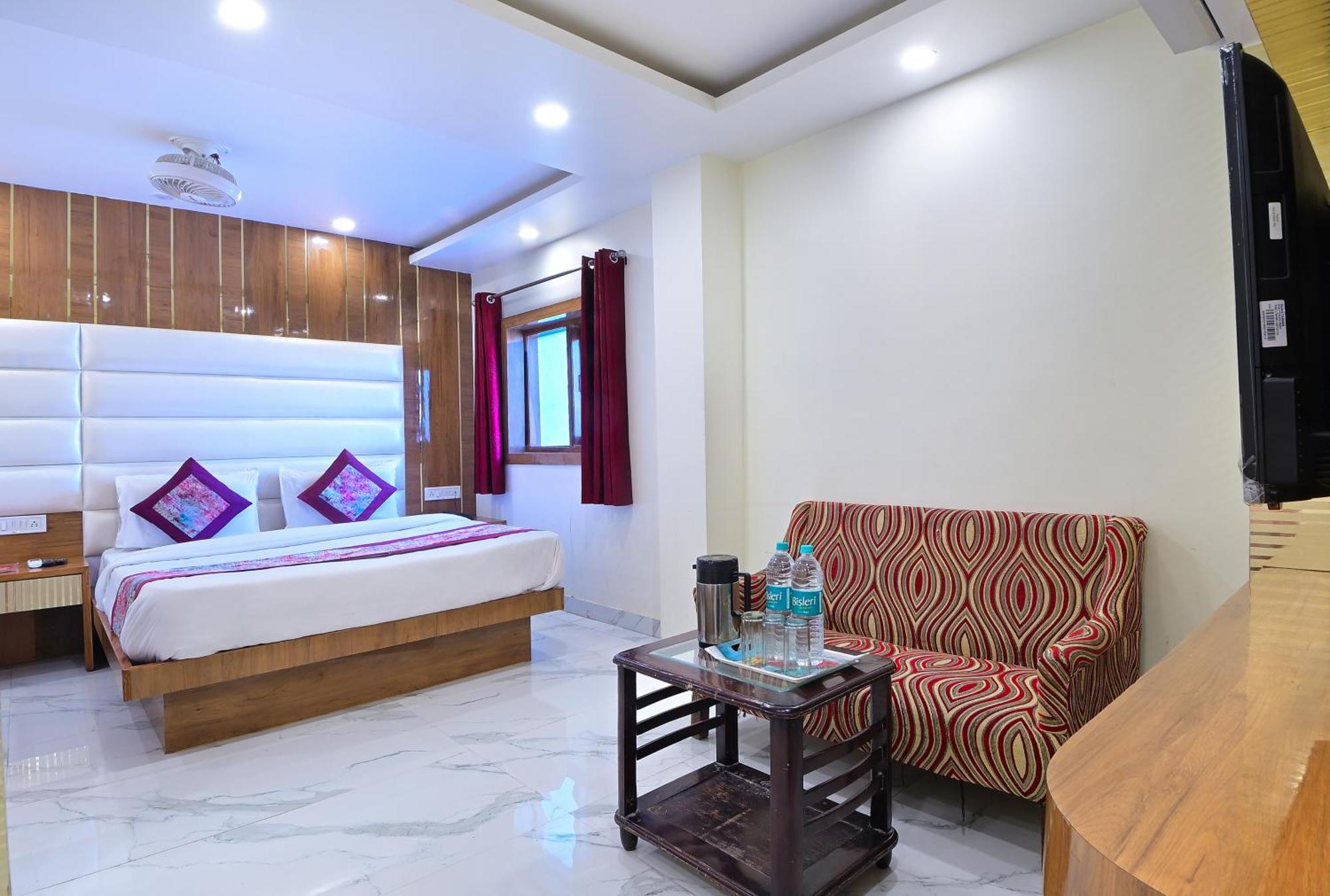 Hotel Glow Inn Paharganj-3 Mins Walk From New Delhi Railway Station Eksteriør billede